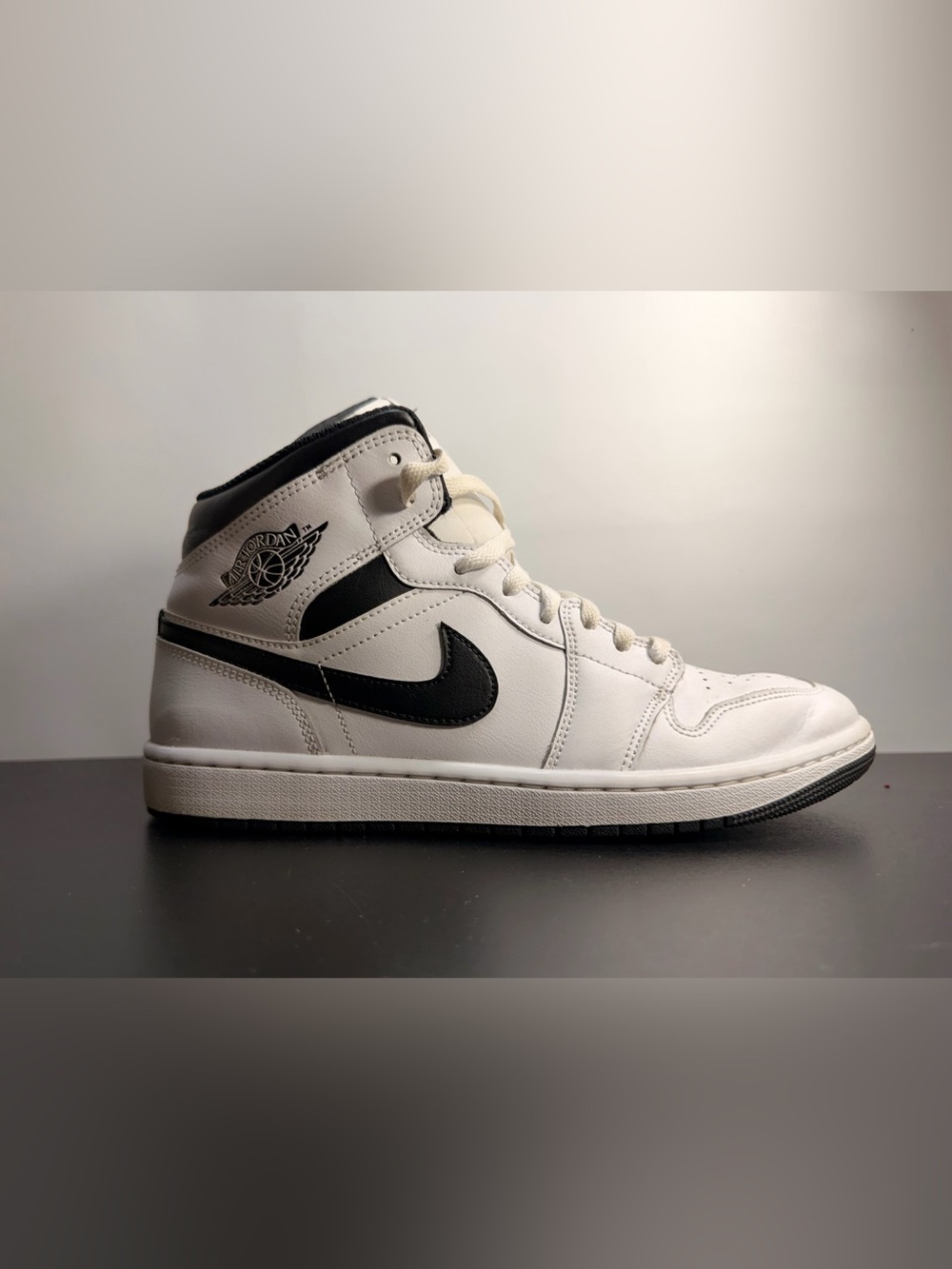 Nike Air Jordan 1 Mid -155
